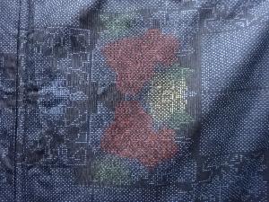 アンティーク　色紙に花模様織り出し本場泥大島紬着物(5マルキ)